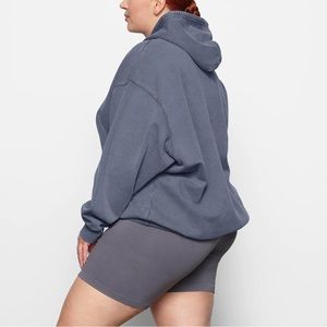 Skims boyfriend fleece hoodie steel blue